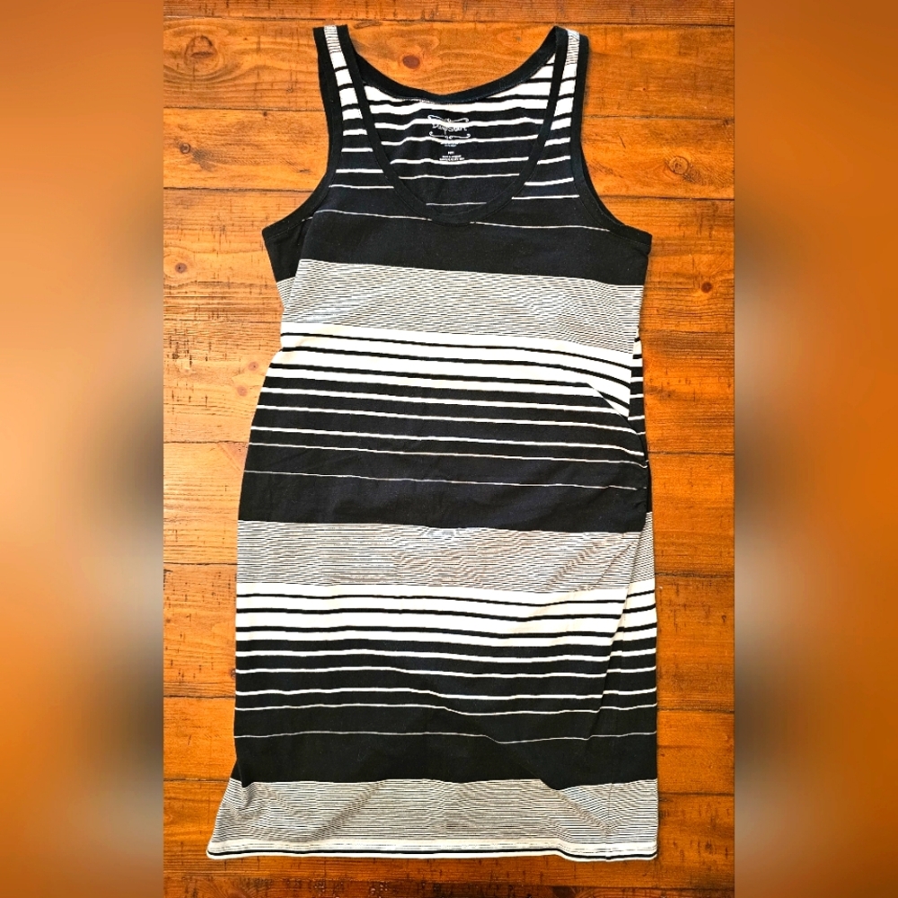 Jumpstart maternity tank dress size Medium